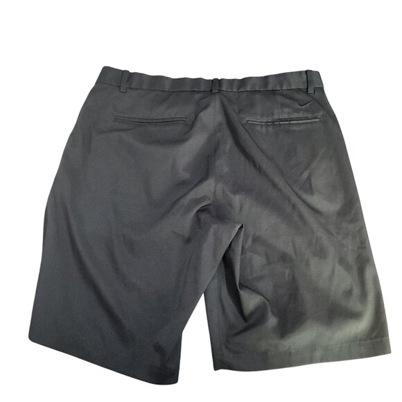 NIKE Men's SZ 34 Black Golf Flat Front Performance Shorts Athleisure 833222-010 - Picture 2 of 10